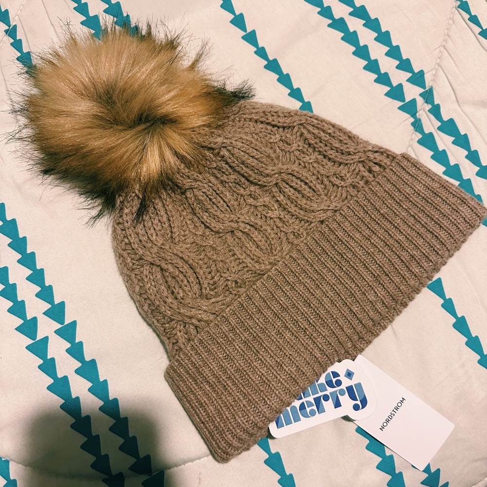 Wool & Recycled Cashmere Faux Fur Pom Beanie